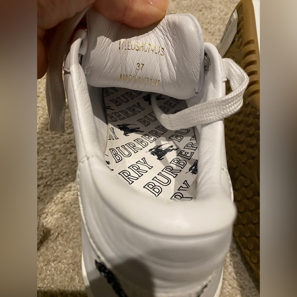 Authentic Burberry Sneakers with box - NWT - Picture 7 of 11